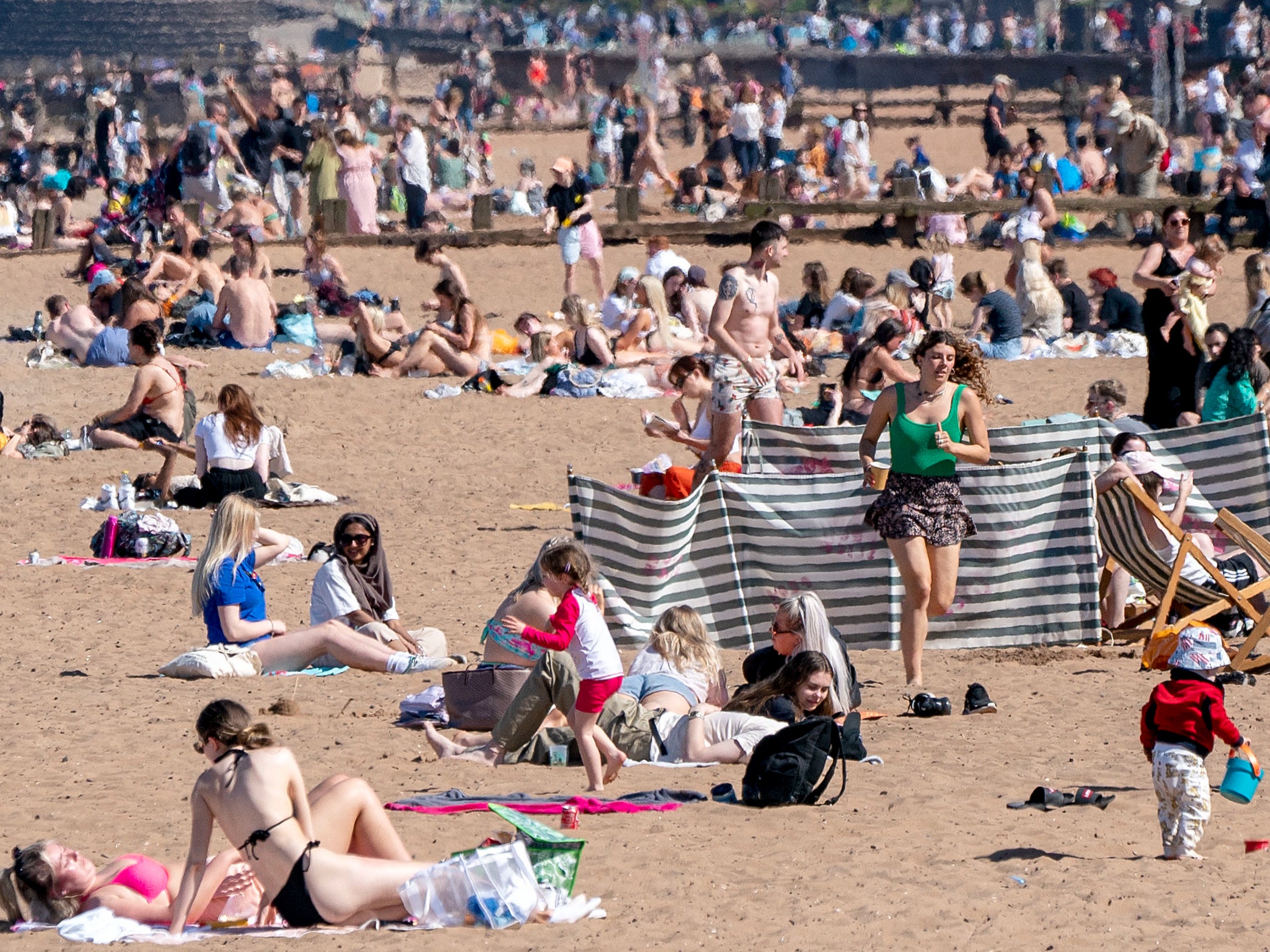 UK heatwave 2023: Health warning escalated as heat wave set to make UK  hotter than Spain | The Independent