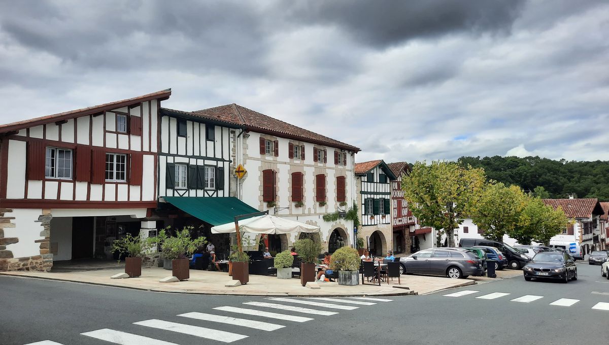 La Bastide-Clairence, au coeur de la campagne basque - France Bleu